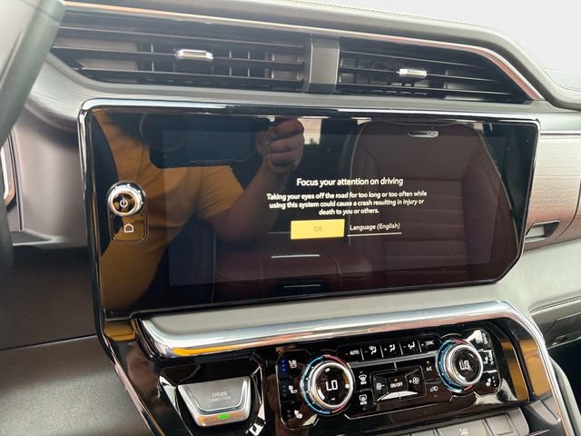 New 2026 GMC Sierra 3500 Denali Ultimate AWD/4WD image 23