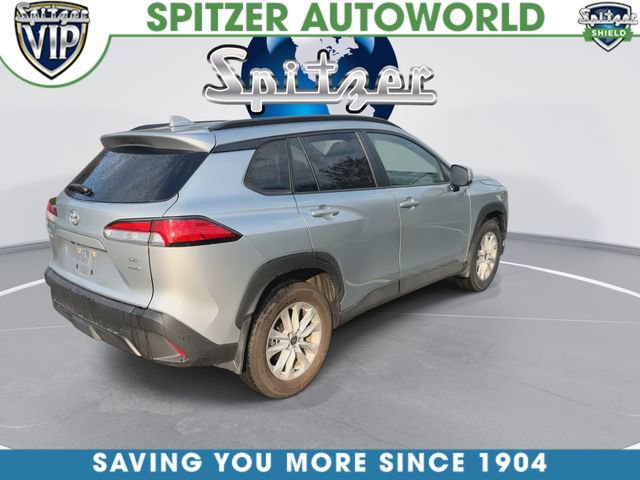 Used 2023 Toyota Corolla Cross LE AWD/4WD image 9
