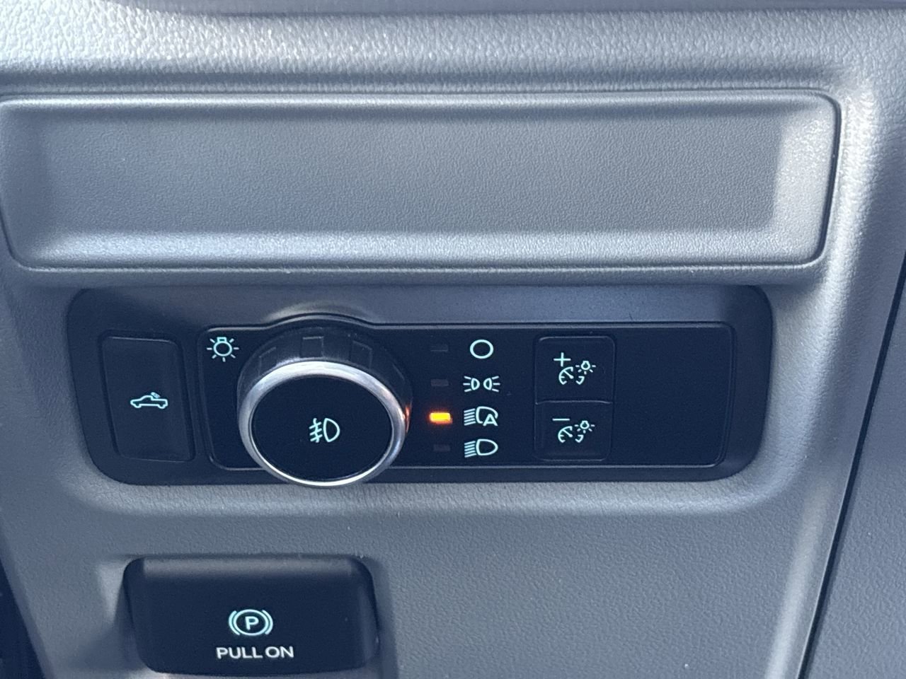 Used 2023 Ford F150 XLT image 26