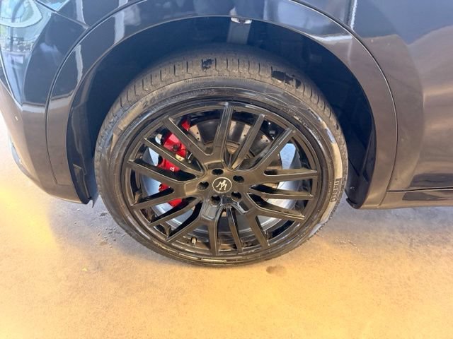 Used 2023 Maserati Levante Modena AWD/4WD image 10