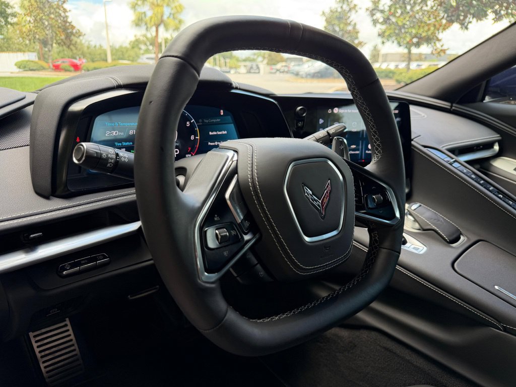 Used 2025 Chevrolet Corvette Stingray Preferred Cpe w/ Z51 Performance Package RWD image 17