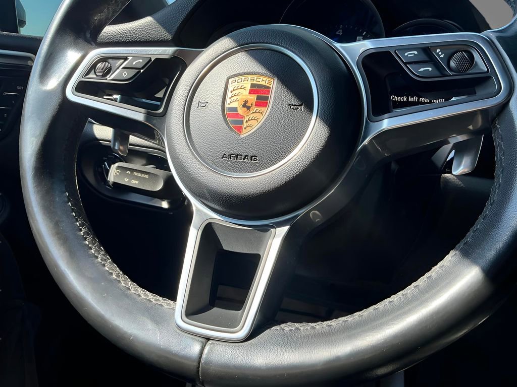 Used 2018 Porsche Macan Sport Edition image 42