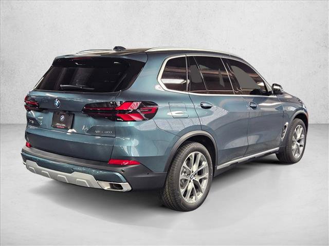 Used 2026 BMW X5 sDrive40i image 2