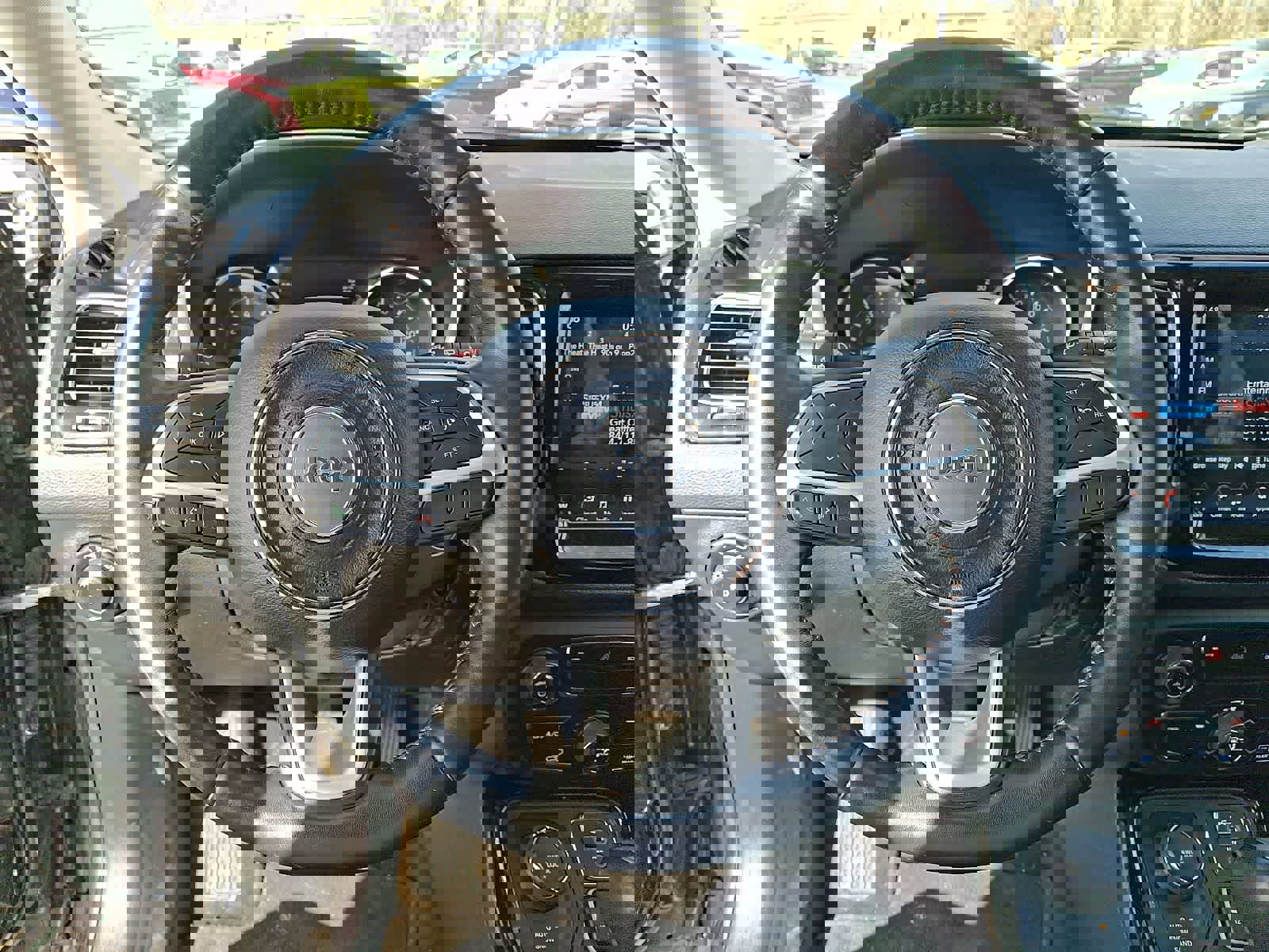 Used 2017 Jeep Compass Limited w/ Navigation Group image 20