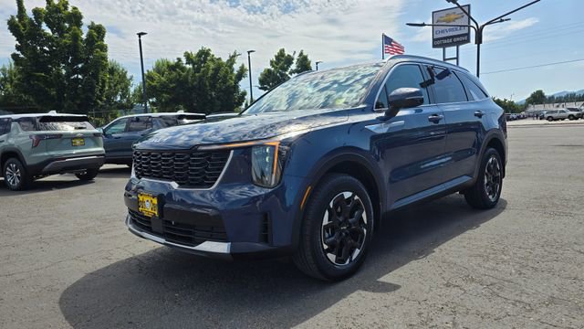 Used 2025 Kia Sorento S w/ Panoramic Sunroof Package