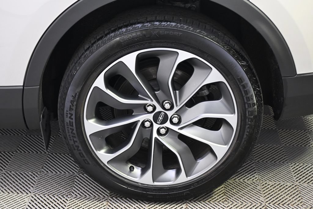 Certified 2022 Lincoln Nautilus Reserve w/ Equipment Group 201A AWD/4WD image 20