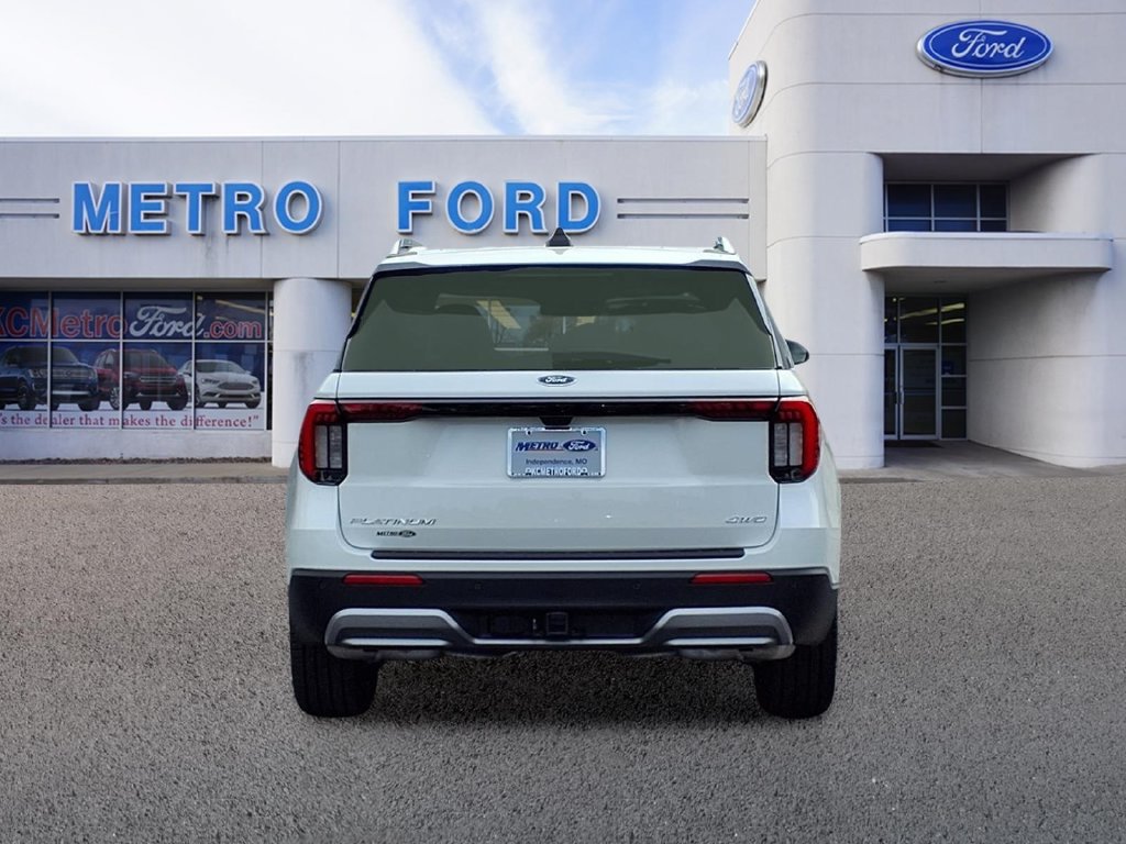 New 2026 Ford Explorer Platinum w/ LUX Leather Package AWD/4WD image 4