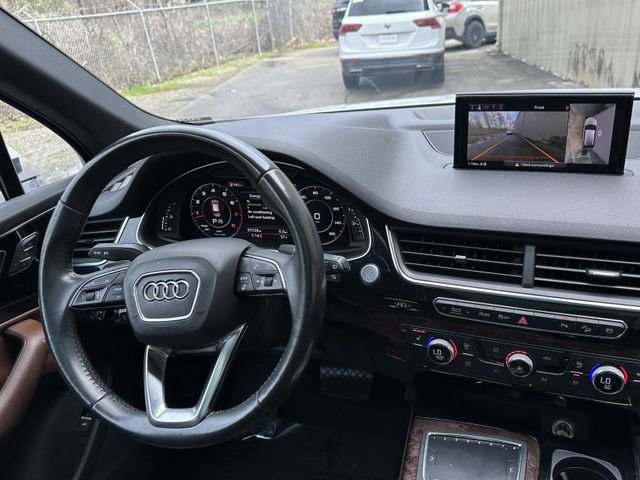 Used 2019 Audi Q7 3.0T Premium w/ Cold Weather Package image 18