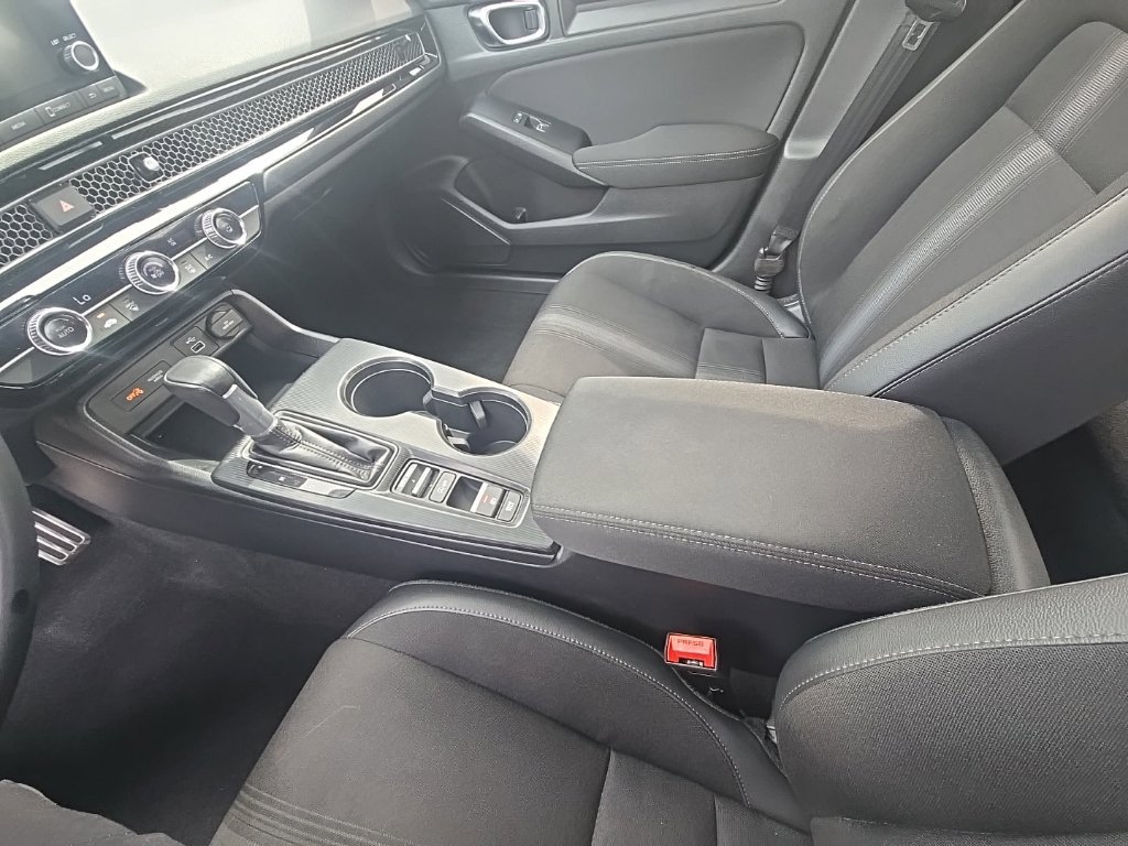 Used 2024 Honda Civic Sport image 26