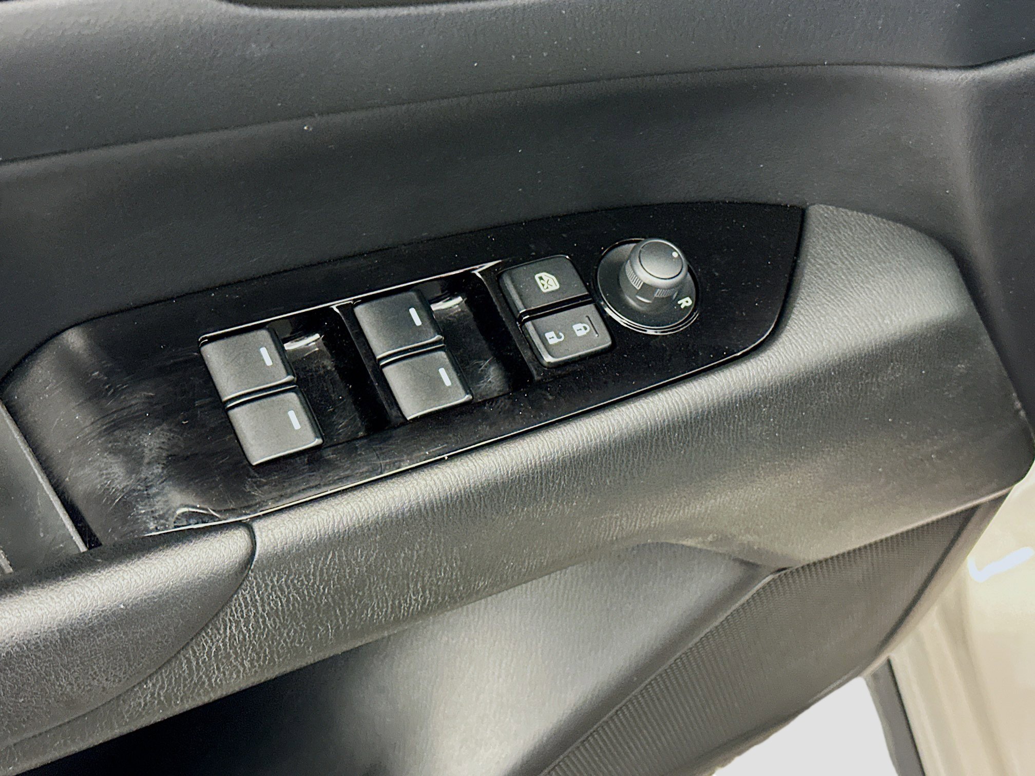 Used 2024 MAZDA CX-5 AWD 2.5 S w/ Select Package image 15