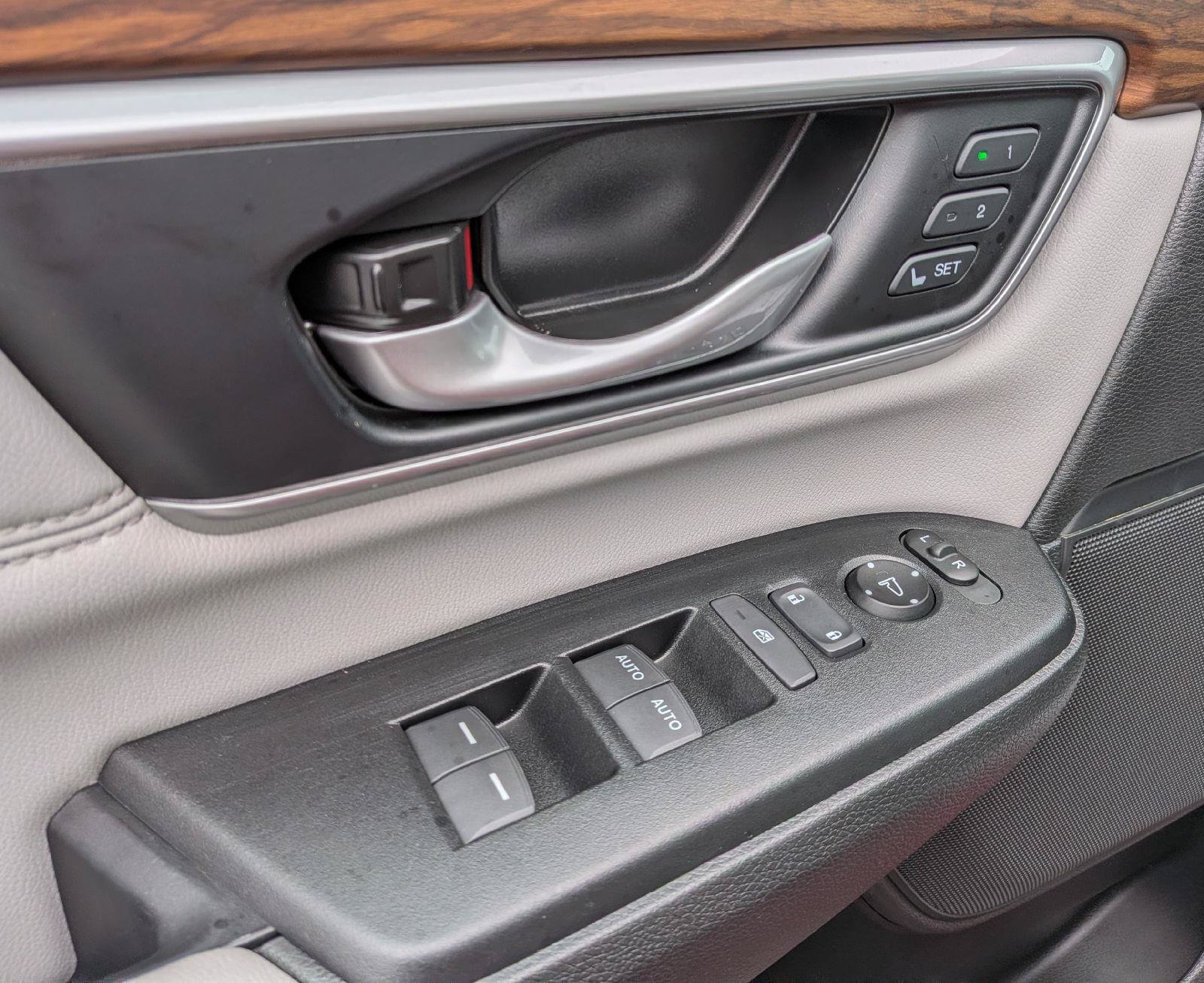 Certified 2021 Honda CR-V EX-L image 16