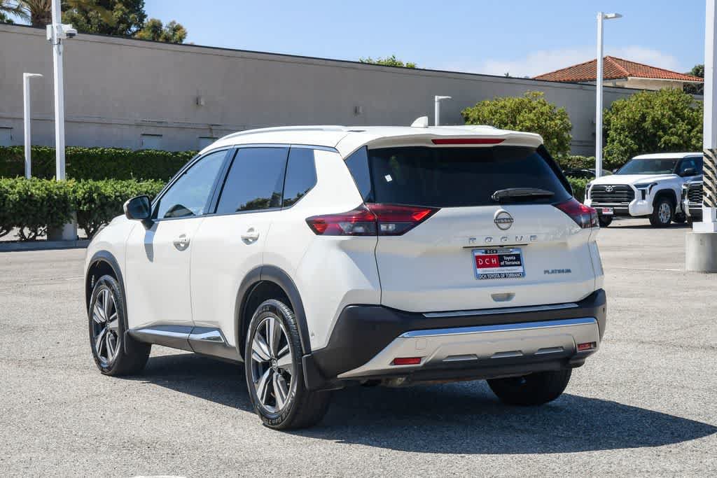 Used 2023 Nissan Rogue Platinum w/ Platinum Premium Package FWD image 7