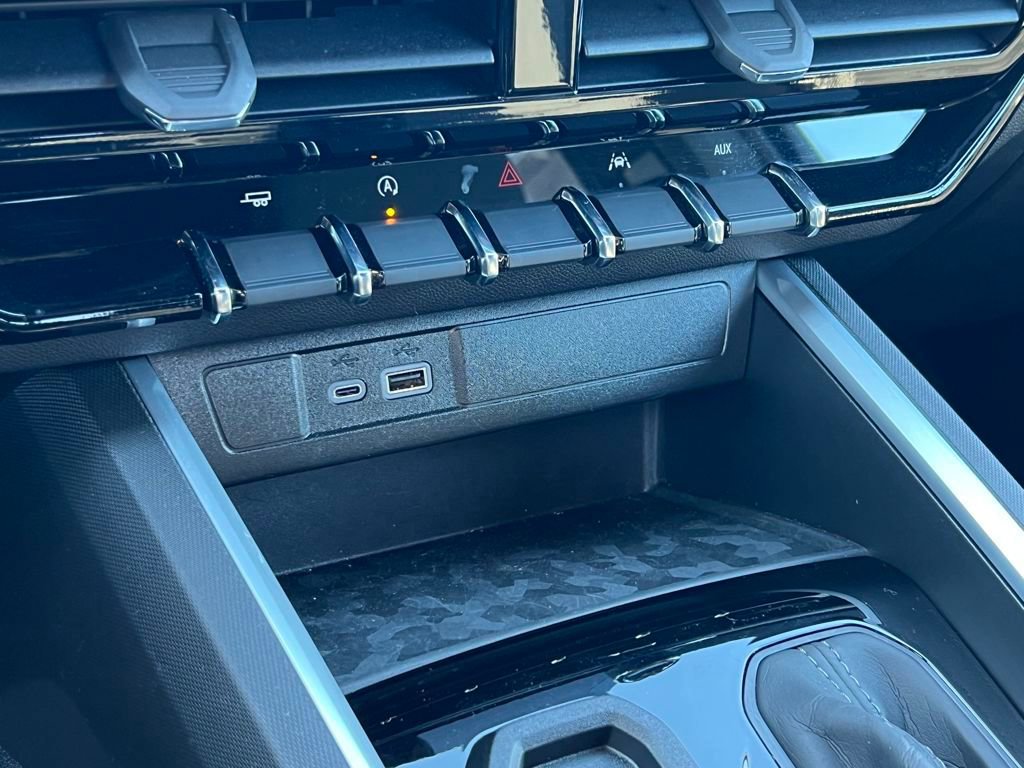 Certified 2026 Chevrolet Colorado W/T image 28