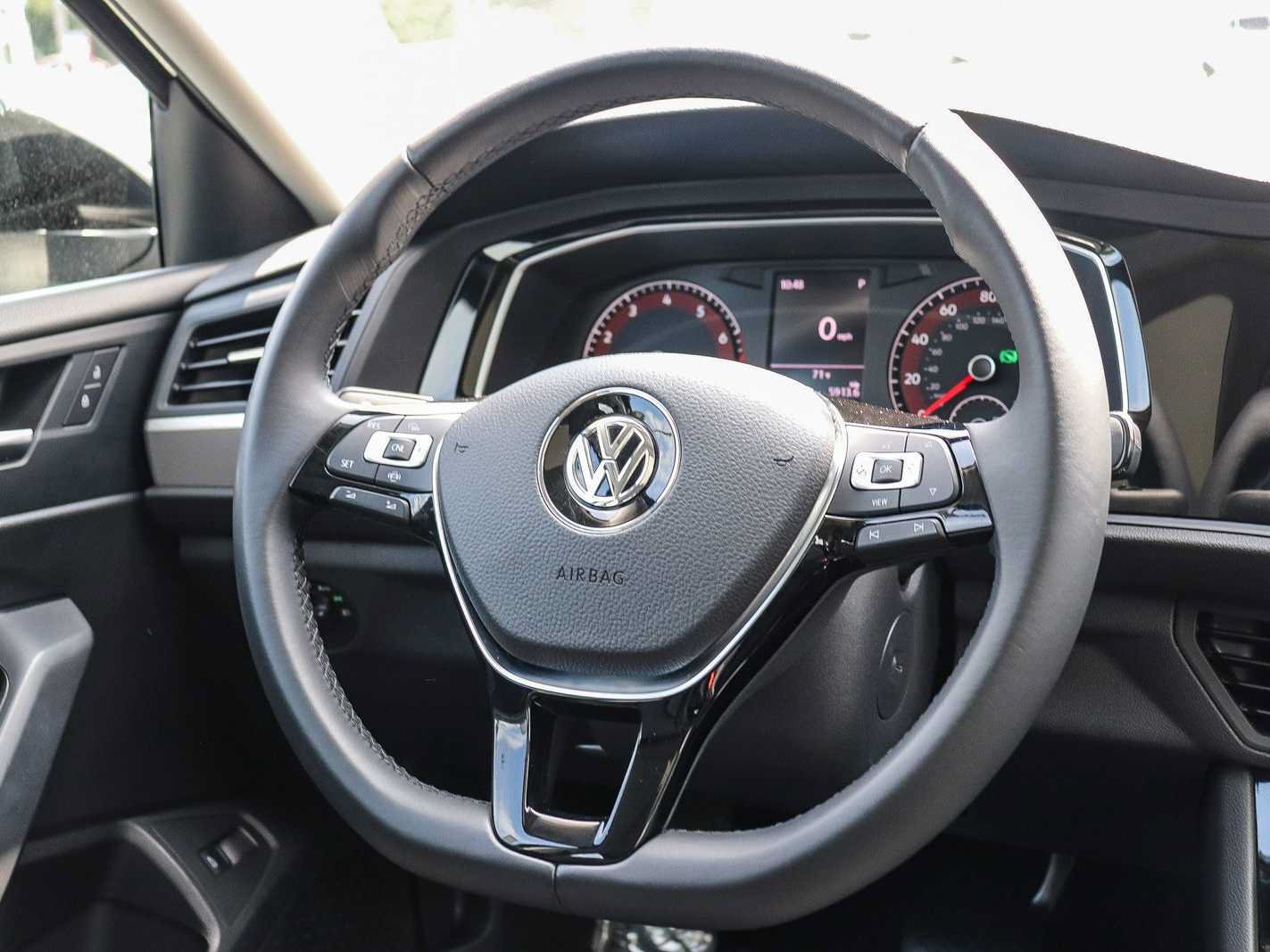 Used 2019 Volkswagen Jetta SE FWD image 16