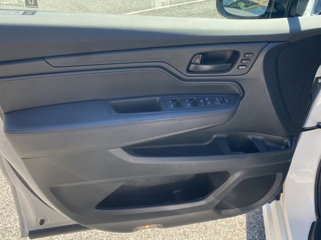 Certified 2024 Honda Odyssey Sport image 12