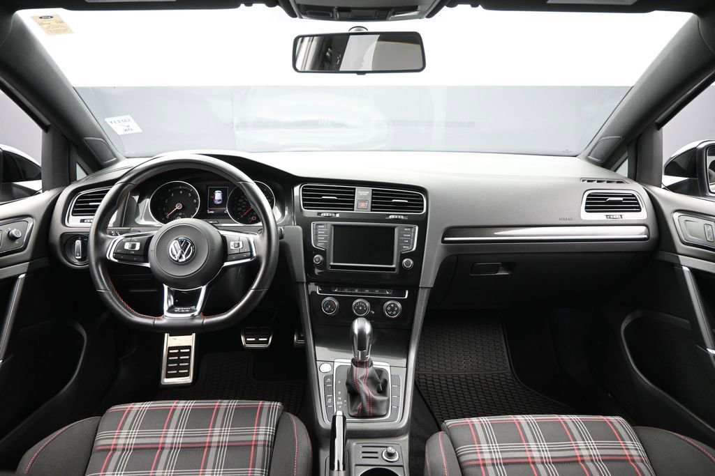 Used 2017 Volkswagen GTI Sport FWD image 25