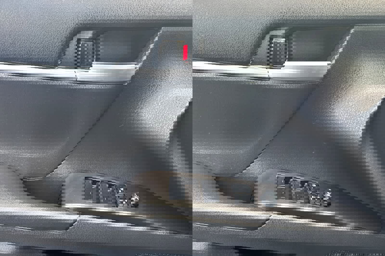 Certified 2023 Toyota Camry SE image 12