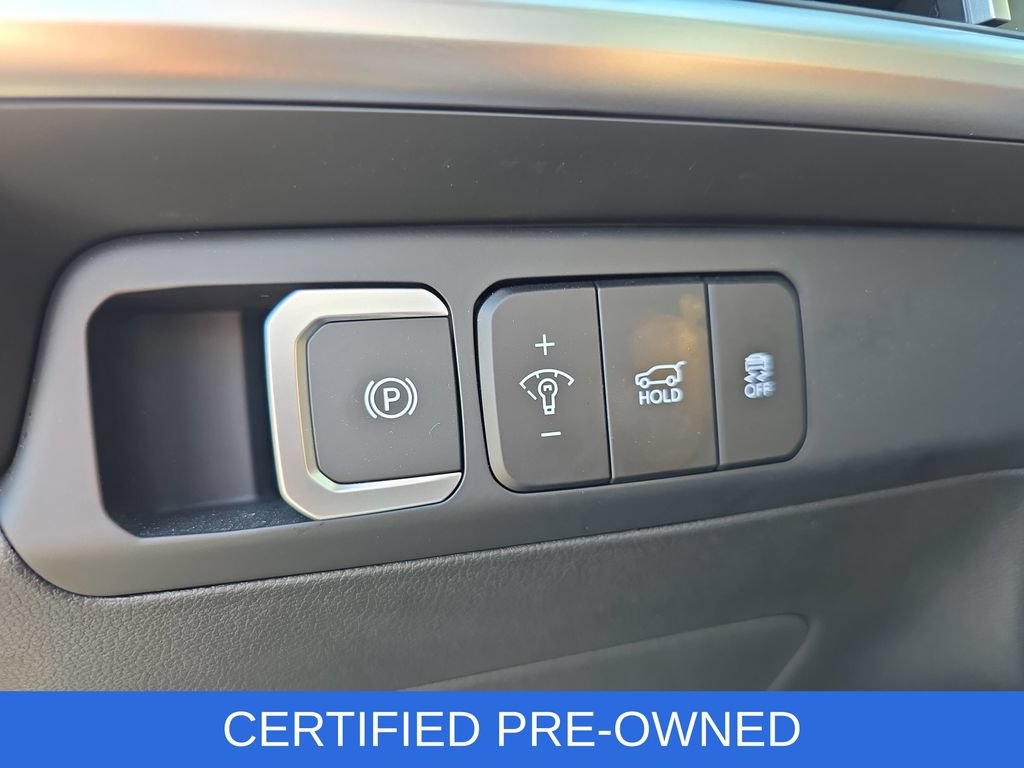 Used 2026 Hyundai Santa Fe SEL FWD image 25