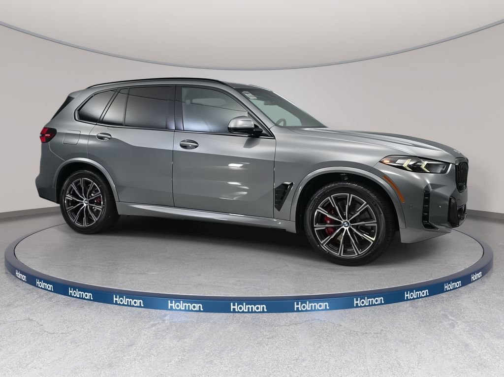New 2026 BMW X5 xDrive50e w/ M Sport Package AWD/4WD image 3