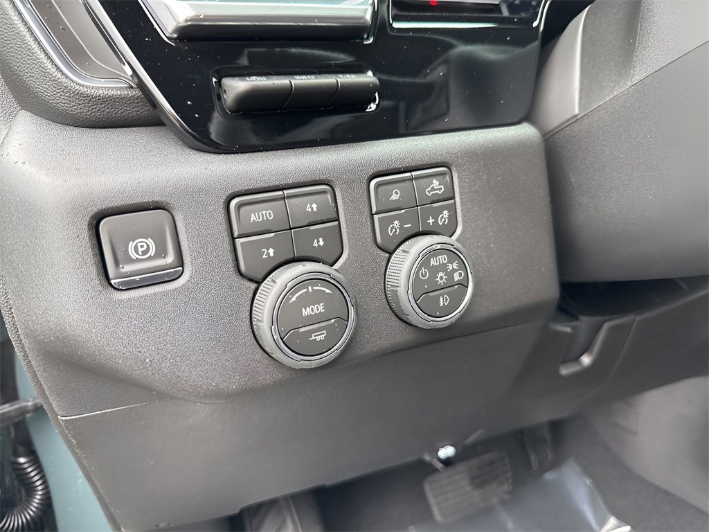 New 2026 Chevrolet Silverado 3500 LTZ w/ LTZ Plus Package image 23