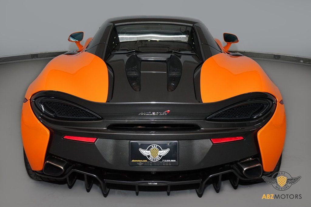 Used 2018 McLaren 570S Spider image 9