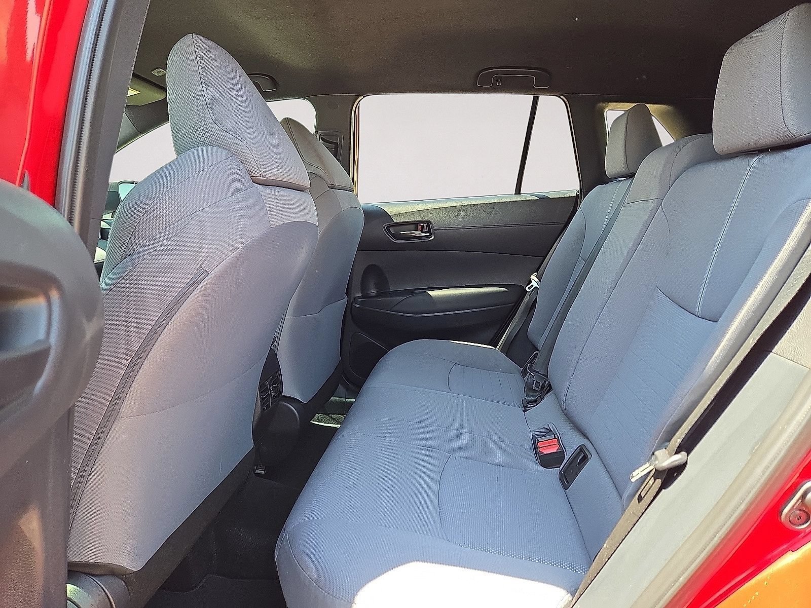 Used 2024 Toyota Corolla Cross AWD Hybrid image 15