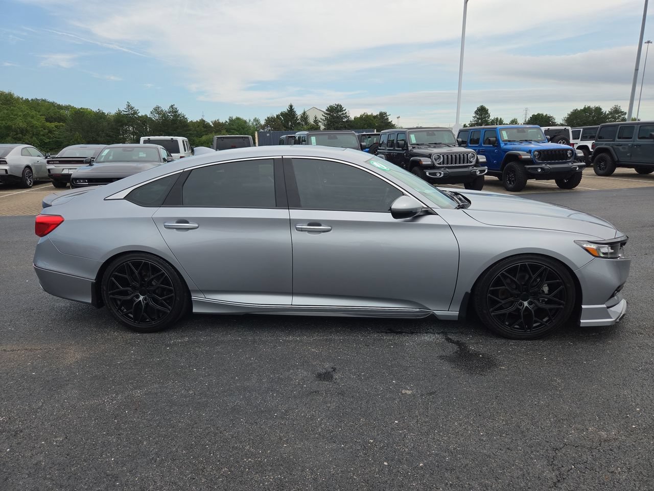 Used 2020 Honda Accord Touring image 8