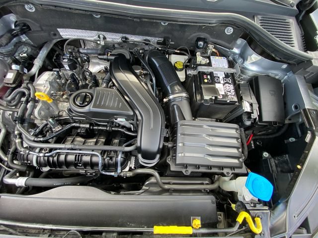 Used 2024 Volkswagen Taos SE FWD image 30