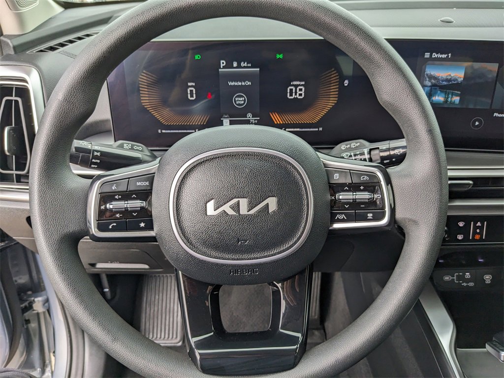 Certified 2024 Kia Sorento LX image 30