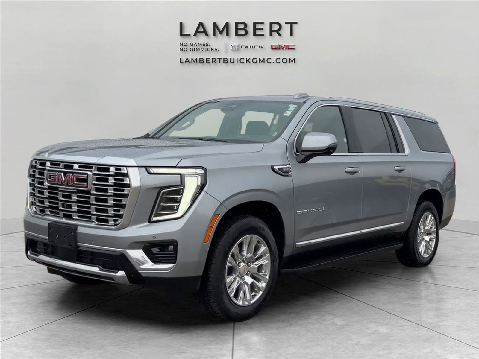 Used 2025 GMC Yukon XL Denali AWD/4WD image 1