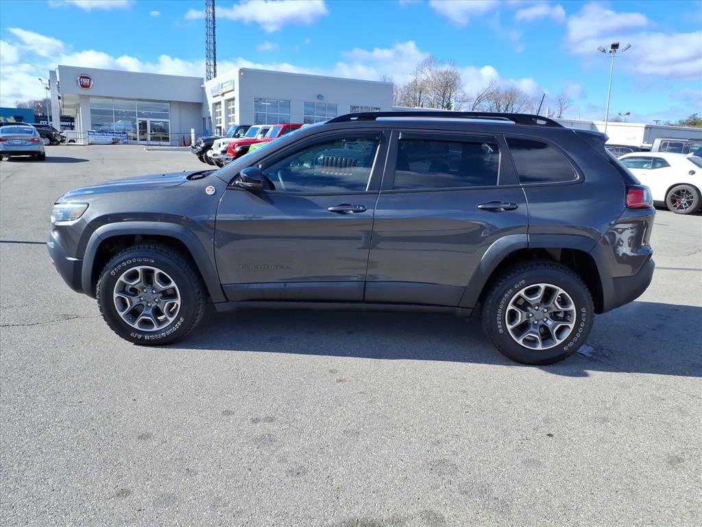 Used 2022 Jeep Cherokee Trailhawk w/ Premium Leather Package image 7