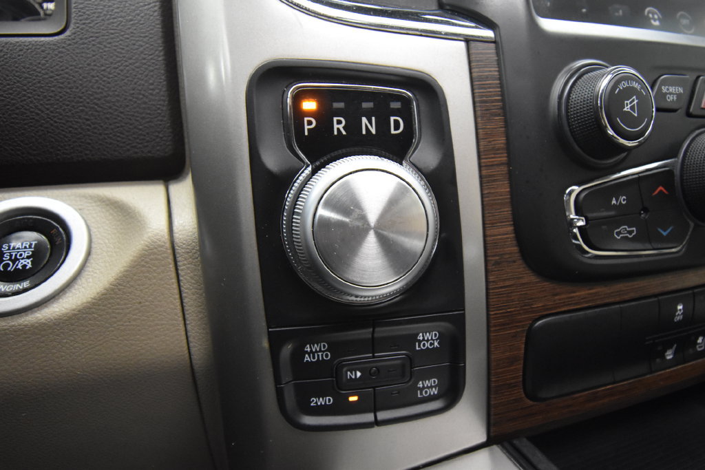 Used 2016 RAM 1500 Laramie w/ Convenience Group AWD/4WD image 22