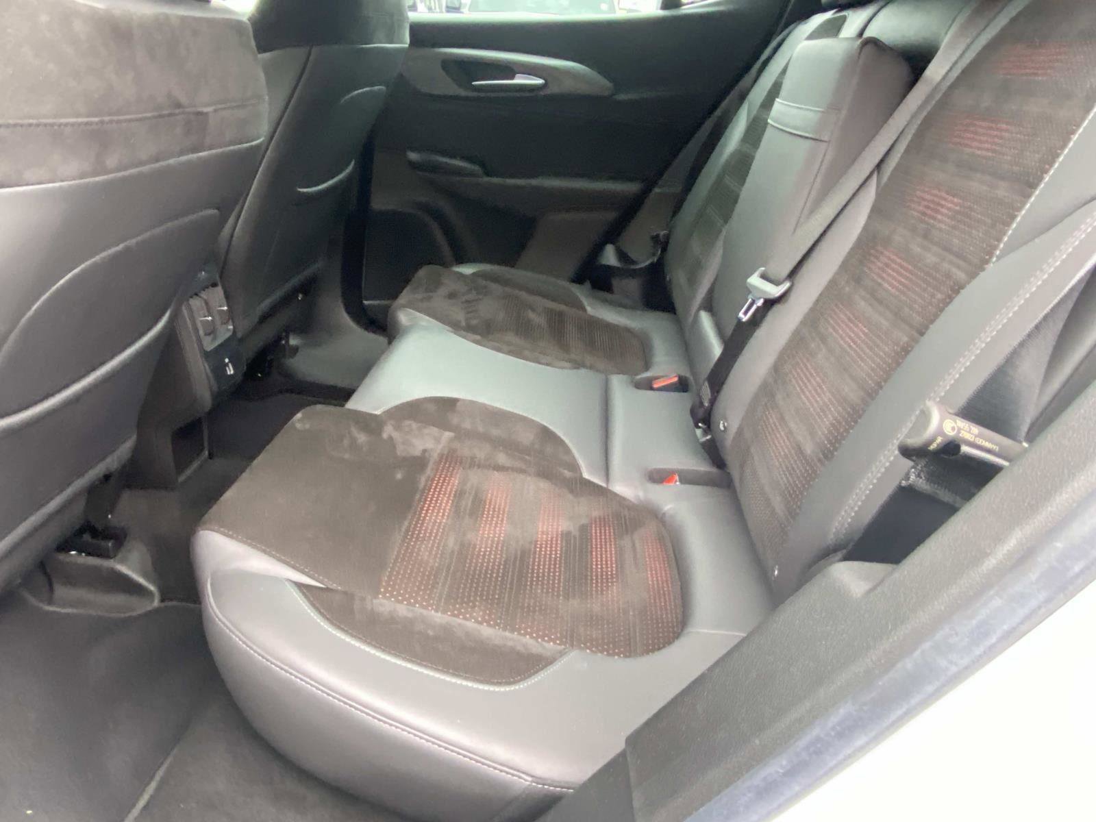 Certified 2024 Dodge Hornet R/T image 19