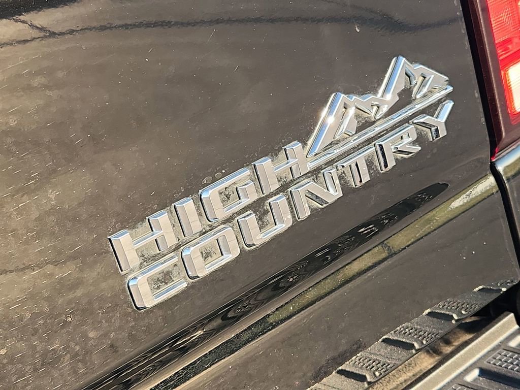 Certified 2024 Chevrolet Silverado 3500 High Country w/ High Country Premium Package image 18