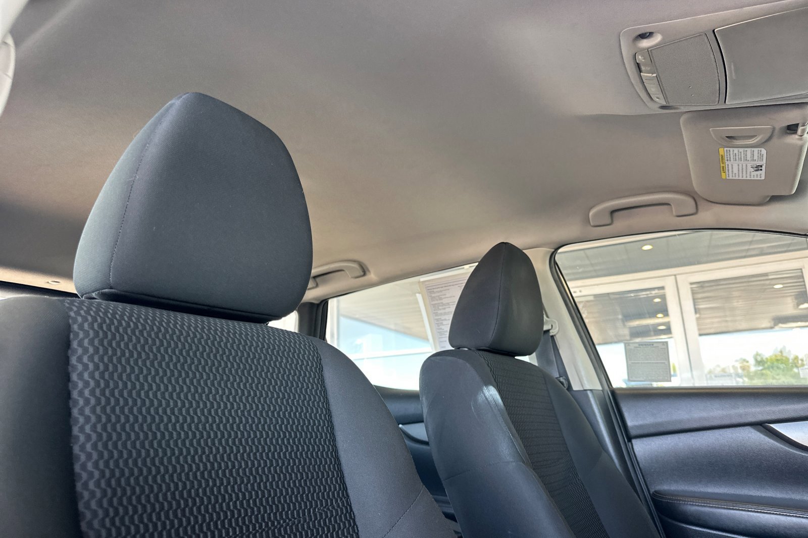 Certified 2022 Nissan Rogue Sport S image 17