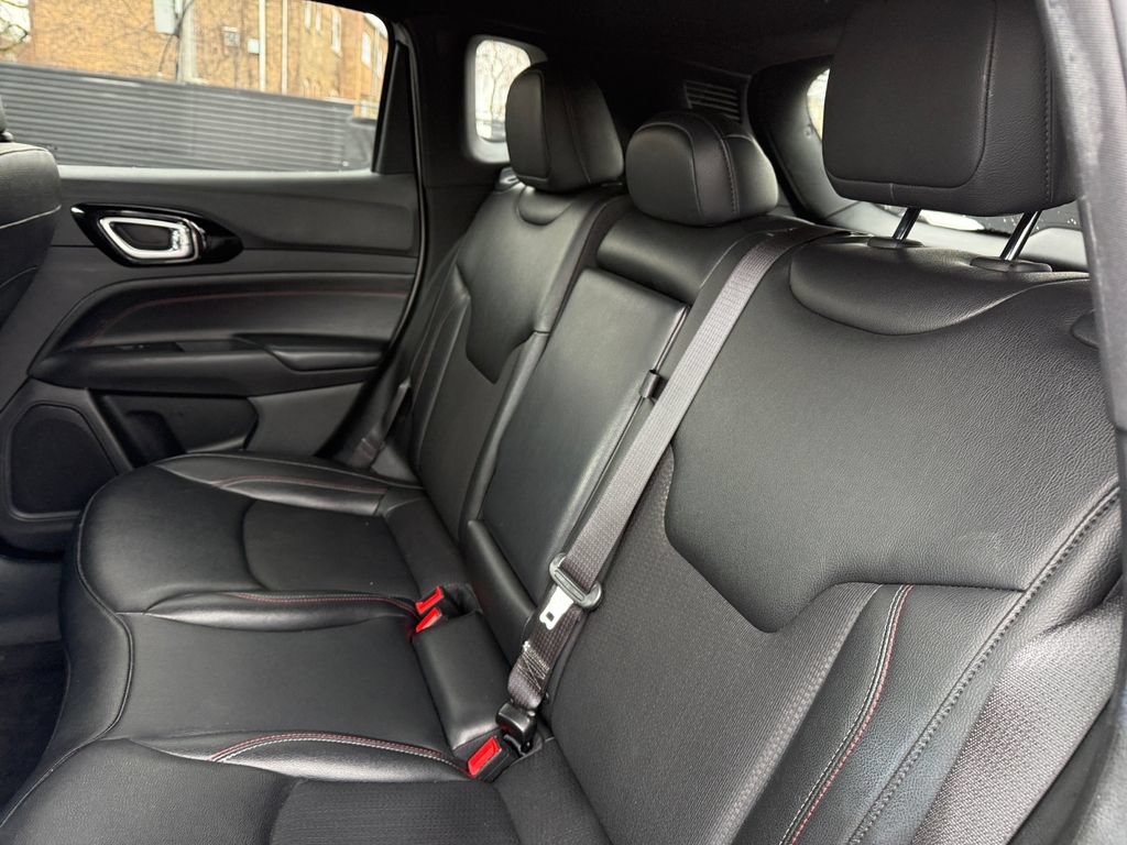 Used 2024 Jeep Compass Trailhawk AWD/4WD image 24