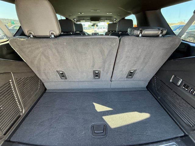 Used 2024 Chevrolet Tahoe RST w/ Luxury Package image 17