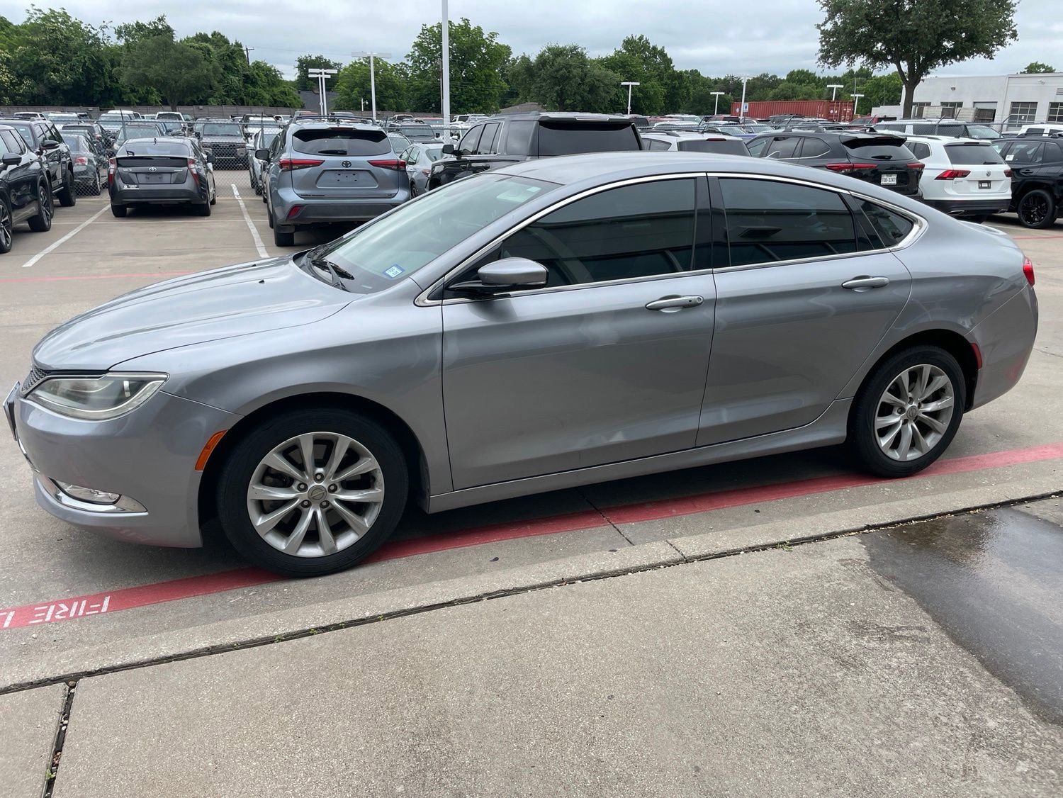 Used 2015 Chrysler 200 C w/ Navigation & Sound Group I FWD image 3