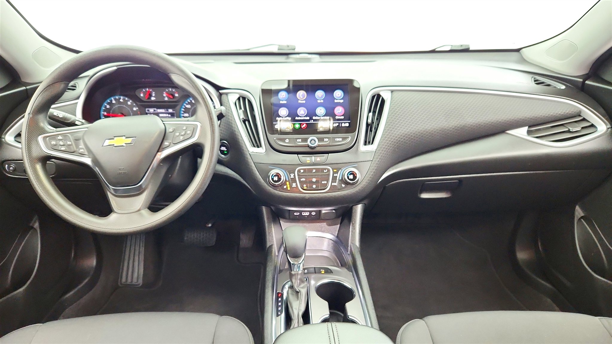 Used 2025 Chevrolet Malibu LT image 11