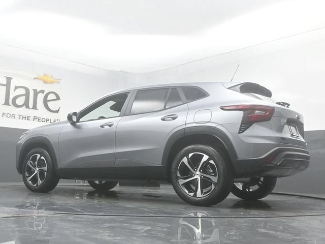 New 2026 Chevrolet Trax RS w/ Driver Confidence Package FWD image 33