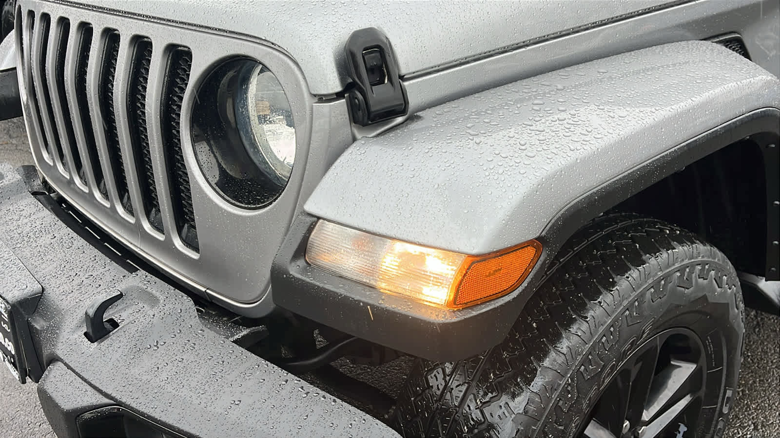 Certified 2021 Jeep Wrangler Unlimited Sahara image 8