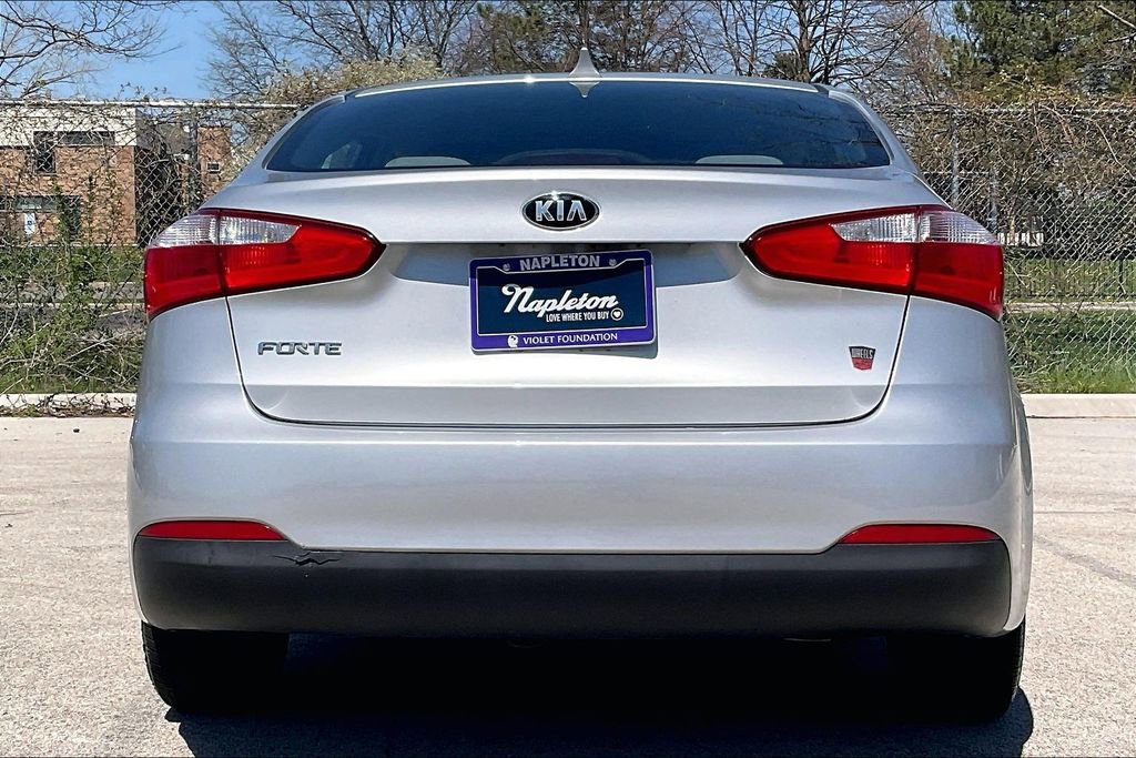 Used 2014 Kia Forte LX w/ Popular Package FWD image 4