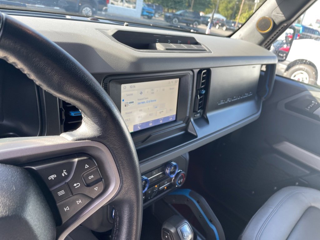 Used 2023 Ford Bronco Black Diamond image 6