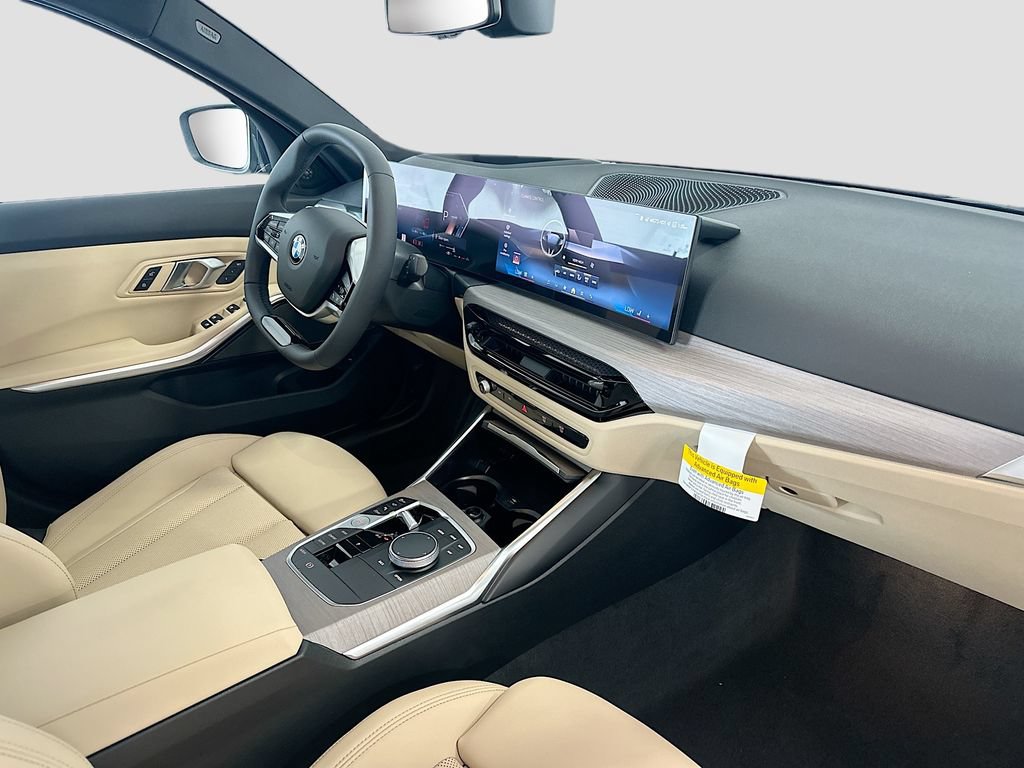 New 2026 BMW 330i xDrive Sedan w/ Premium Package AWD/4WD image 28