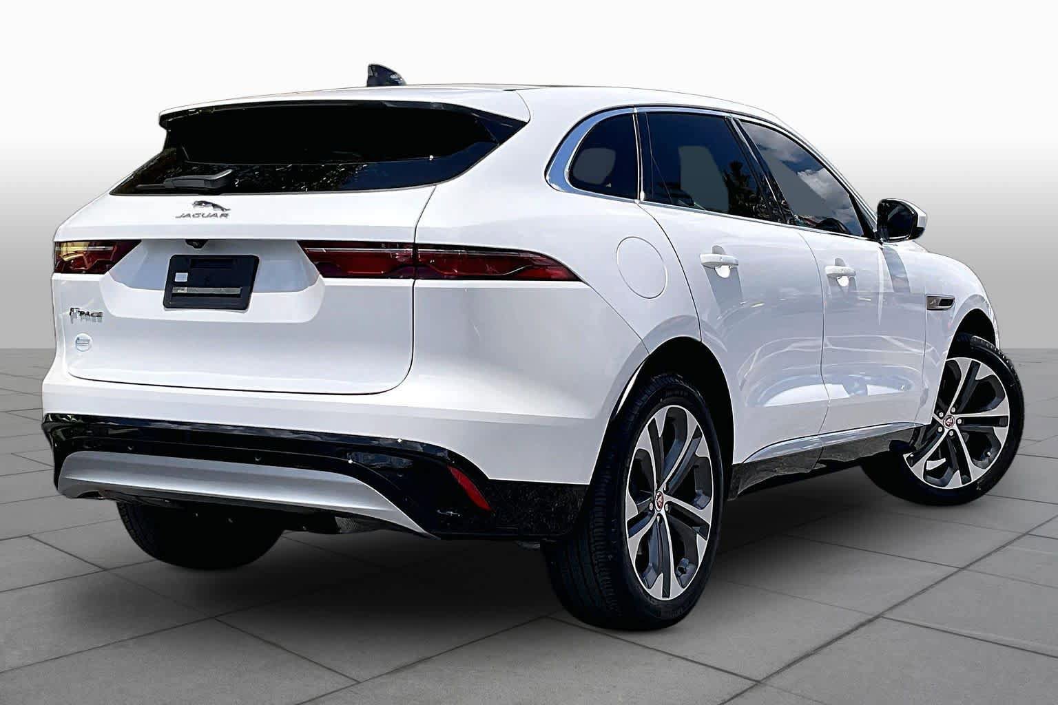 Used 2023 Jaguar F-PACE S AWD/4WD image 13