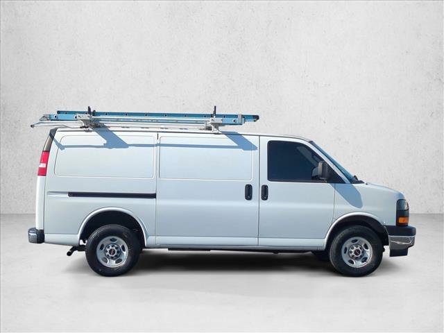Used 2023 GMC Savana 2500 w/ Driver Convenience Package RWD image 4