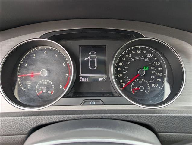 Used 2017 Volkswagen Golf Wolfsburg Edition image 10