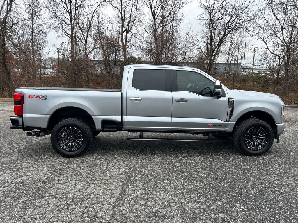 Used 2024 Ford F250 Platinum image 7