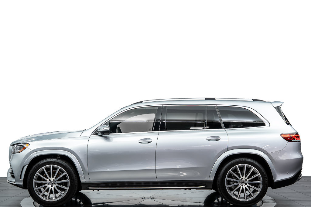 Used 2023 Mercedes-Benz GLS 450 4MATIC image 2