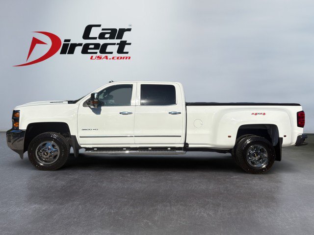 Used 2019 Chevrolet Silverado 3500 LTZ w/ LTZ Plus Package AWD/4WD image 3